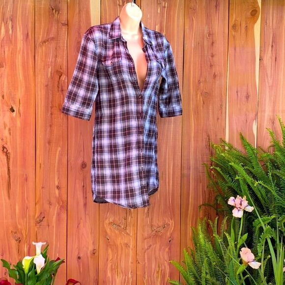 Ladies mid-sleeve shirt size Small from Abercrombie & Fitch - Picture 1 of 8